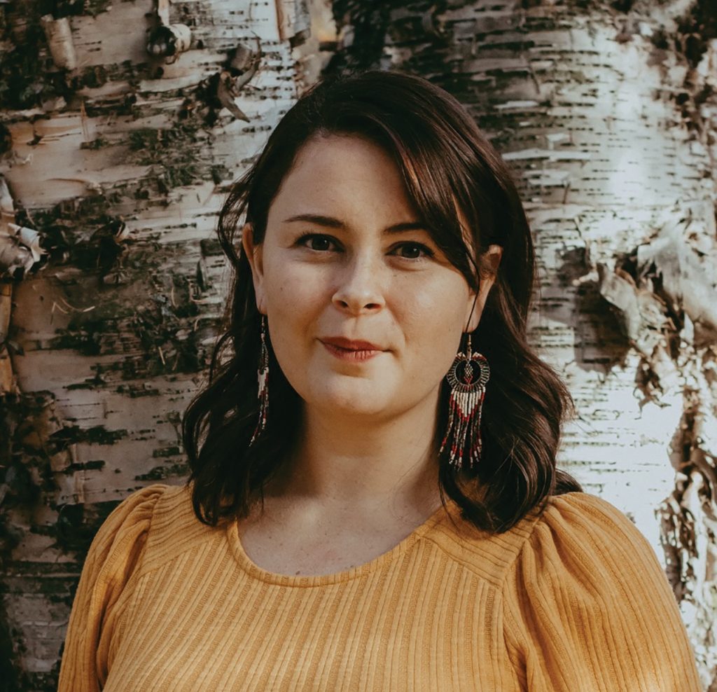 Picture of Tonya Simpson, winner of the Governor General's Literary Award and author of  If You Make a Mosom Tea.